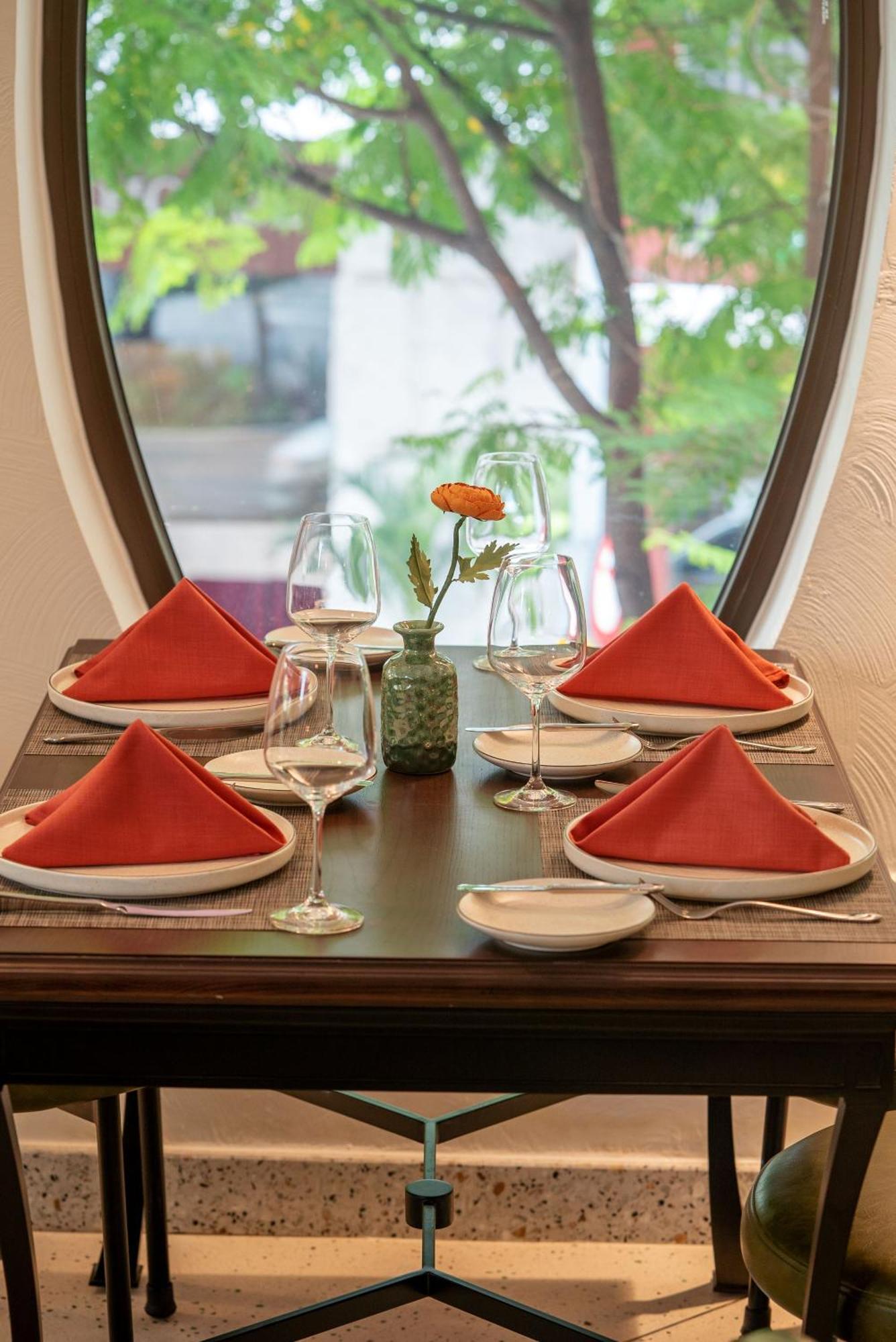 Me Saigon Boutique Hotel Ho Chi Minh City Exterior photo