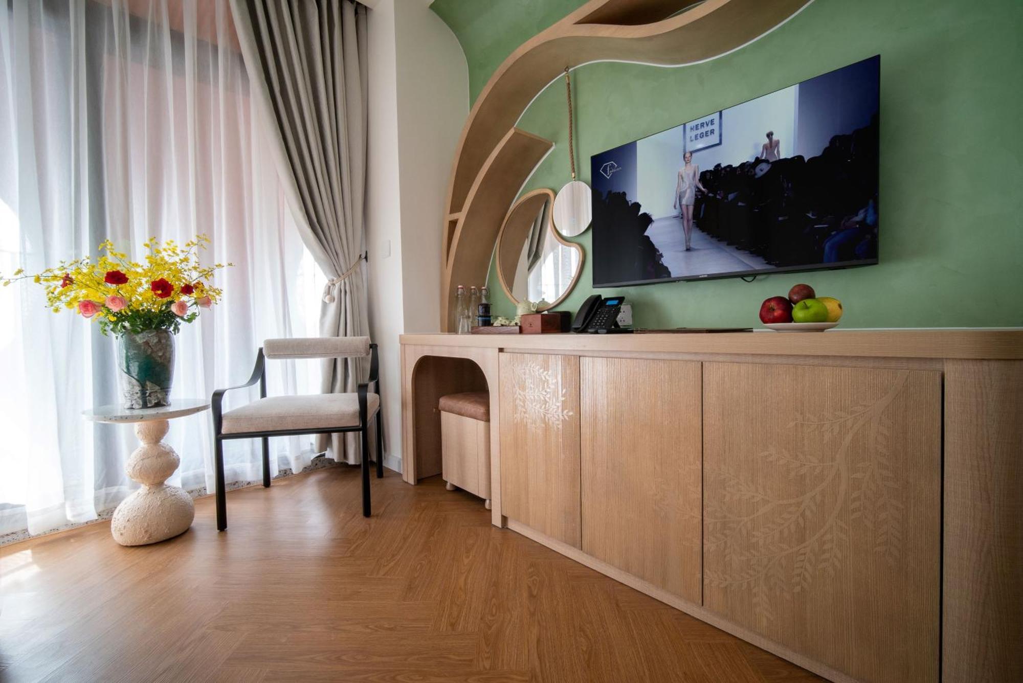 Me Saigon Boutique Hotel Ho Chi Minh City Exterior photo